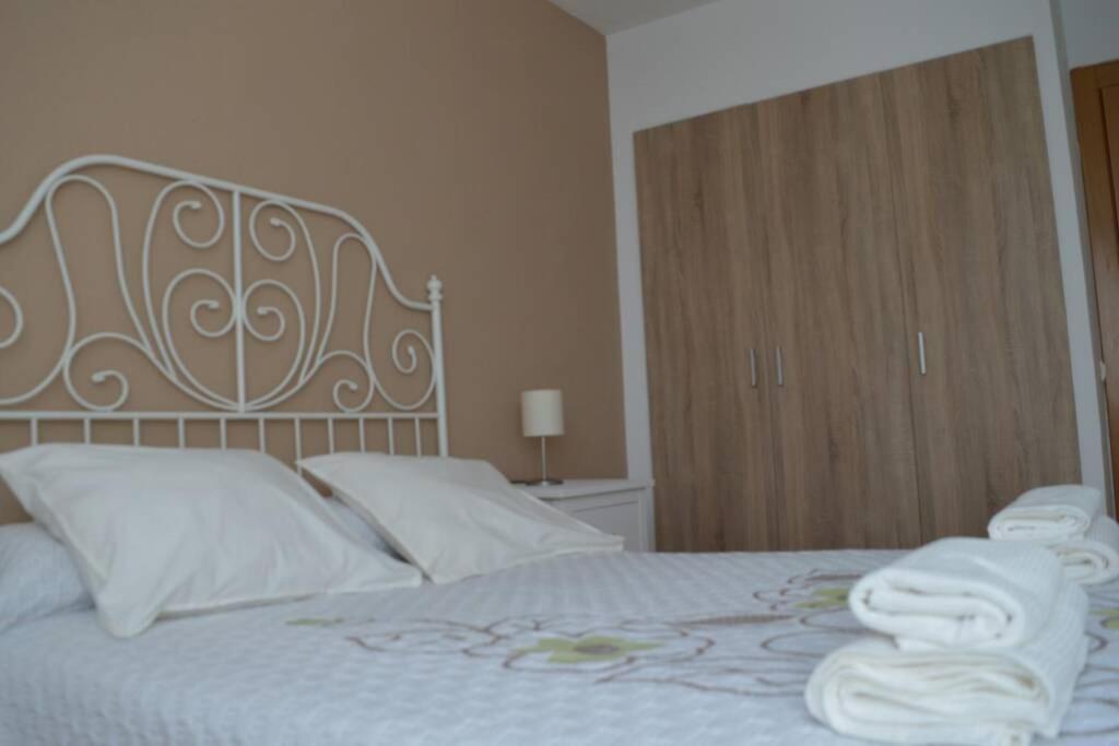 Apartamento Turistico Faro De Luno San Vicente De La Barquera Buitenkant foto